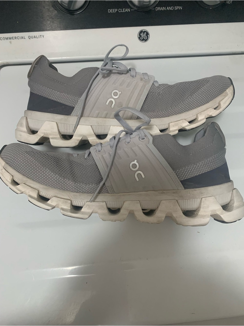 On Running Gray Knit Men's Cloud Sneakers - Picture 2 of 7